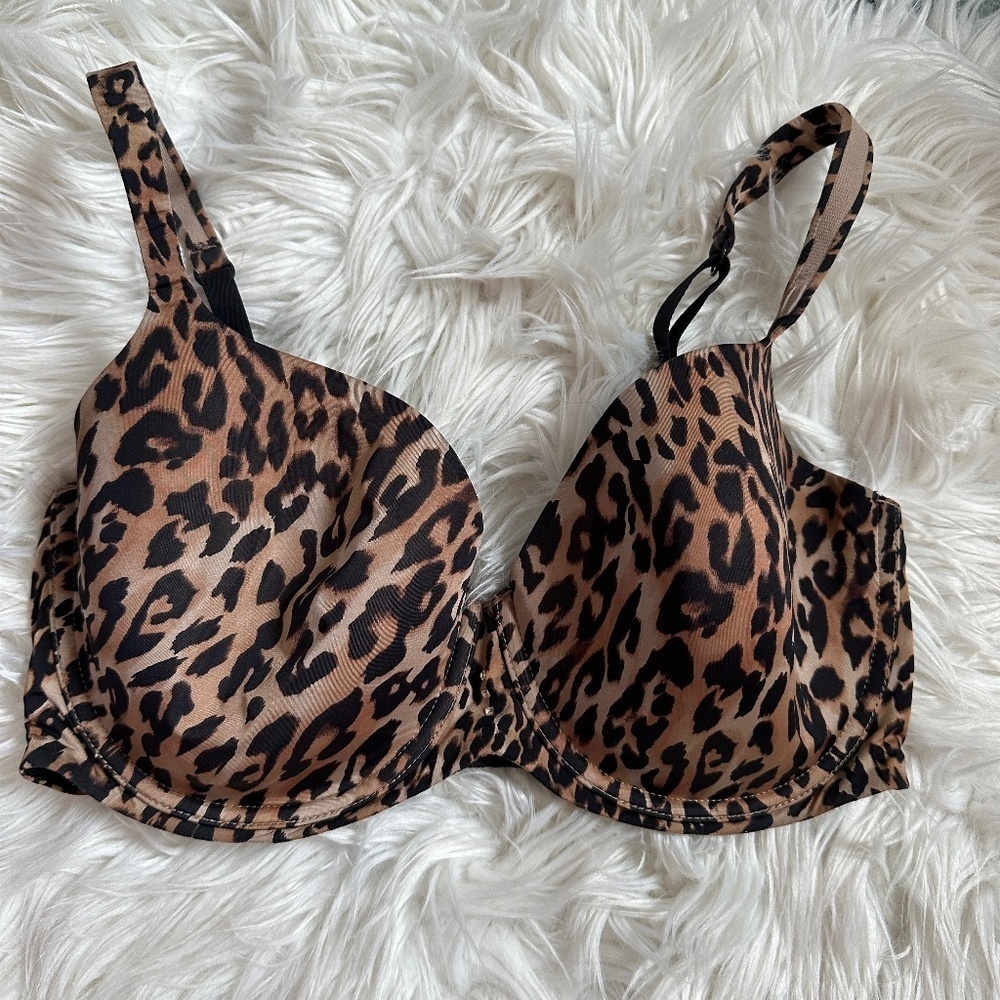 La Senza animal print bra size 34DD // 2972